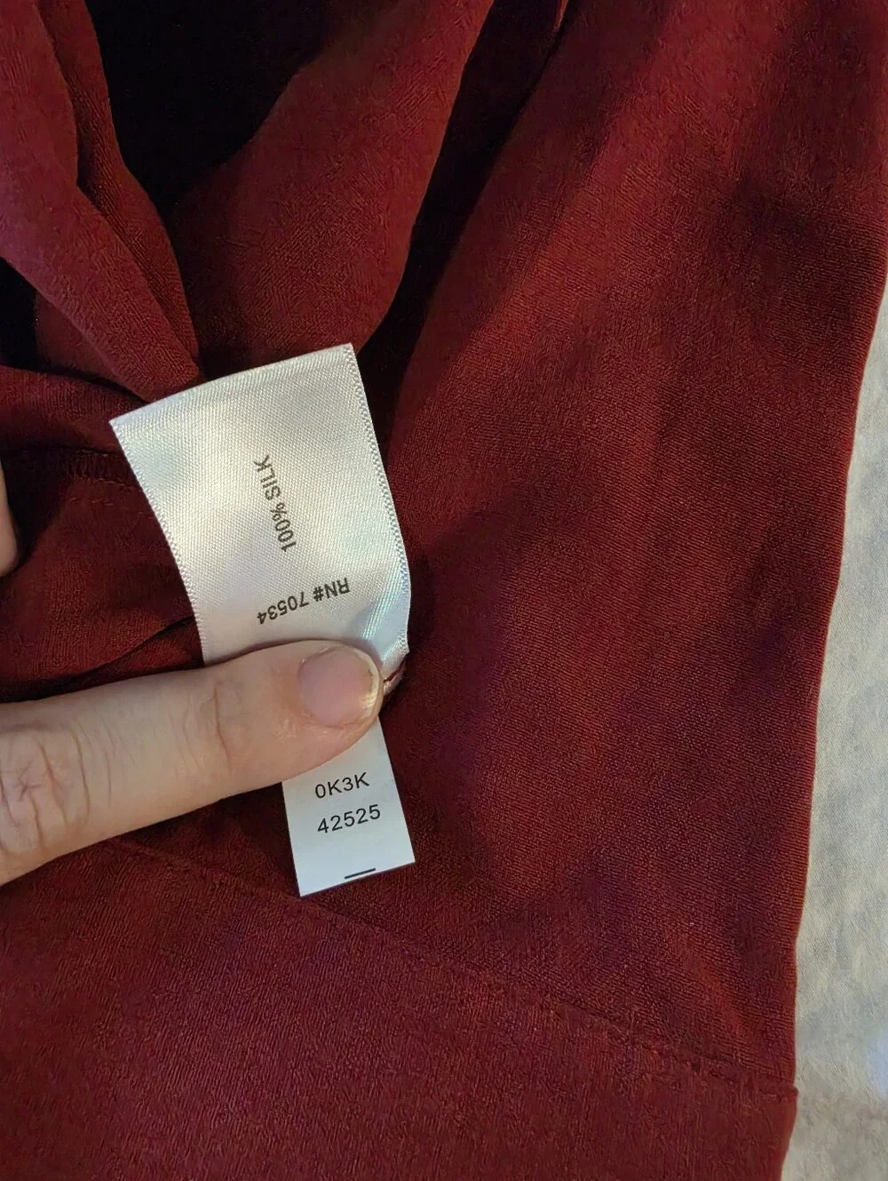 Orvis 100% Silk Cranberry Red Long Sleeve Button Down Shirt Medium - Picture 6 of 6